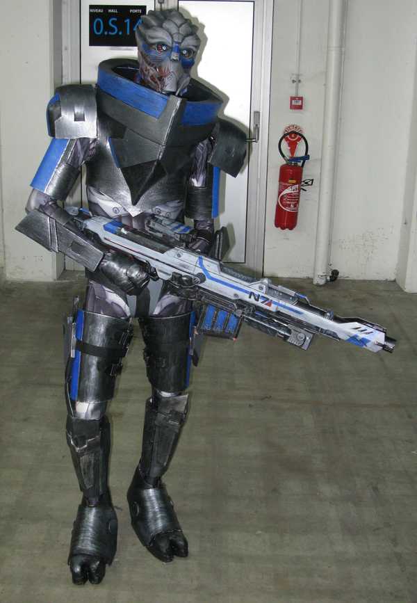 Shepard et Garrus (Mass Effect) - Socracboum Cosplay et Vakarian Cosplay - Japan Touch Haru 2015 - 6